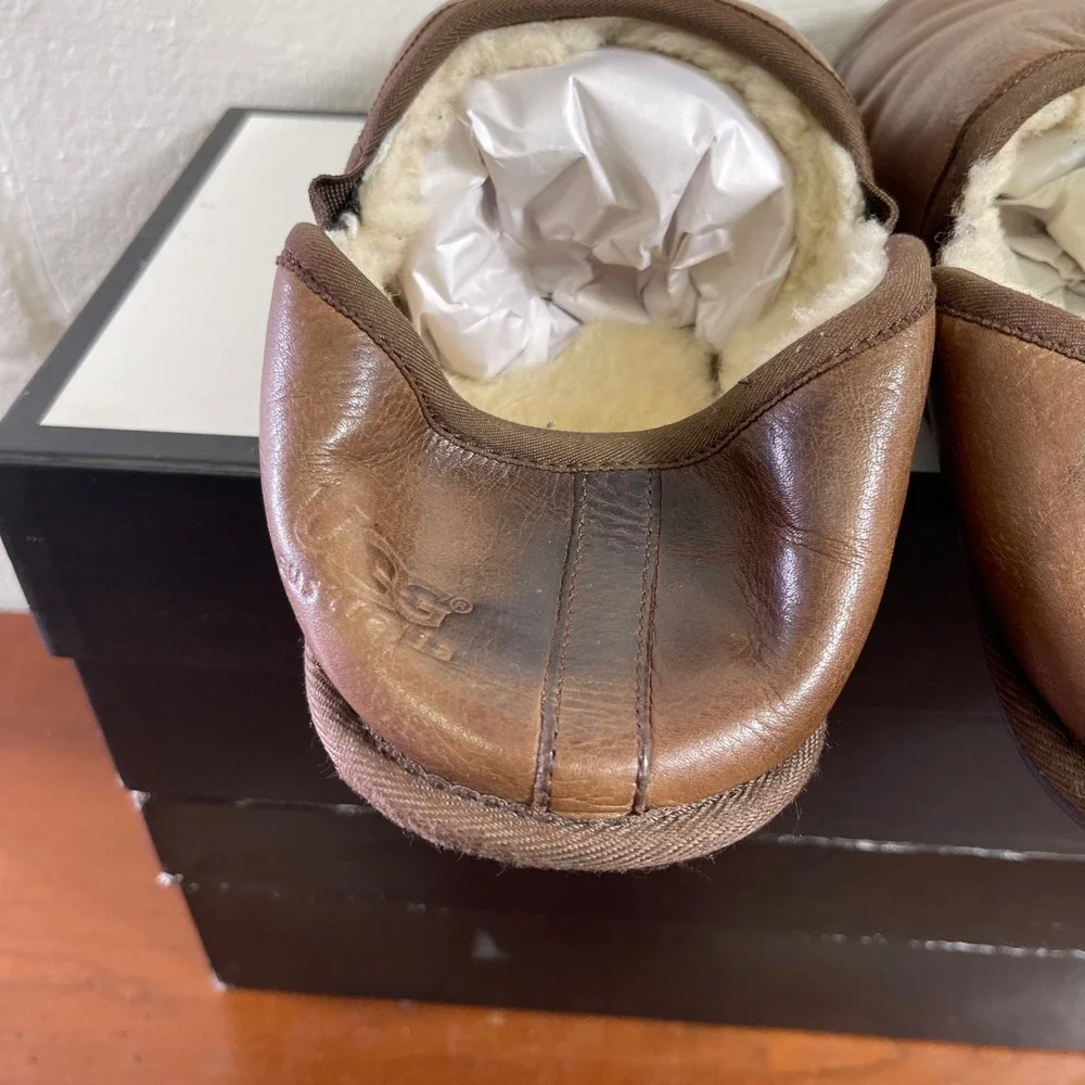 UGG Australia Scuff Romeo II Slippers Brown Leather Shearling Slip On Men's 13